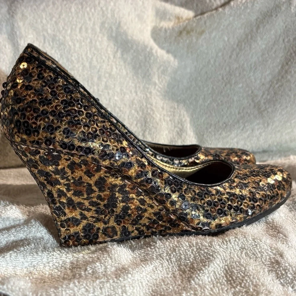 Chic Brown and Black Wedge Heels with Sequined Glamour